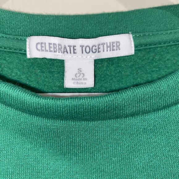 Girl Sz 7 Small Christmas Penguin Holiday Sweatshirt Festive Sequin Winter Fall - Picture 4 of 10